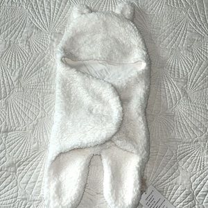 NWT XMWEALTHY baby bunting
